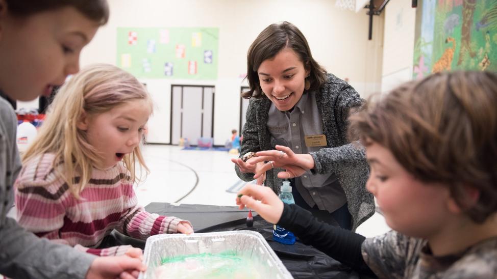 Engineering Ambassadors work with k-12 students